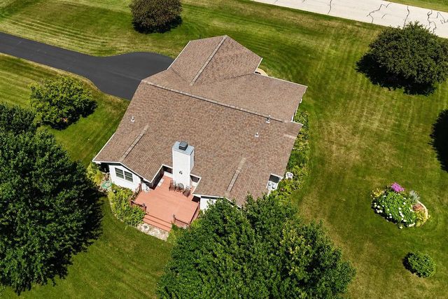 4195 S Satinwood Drive, Beloit, WI 53511