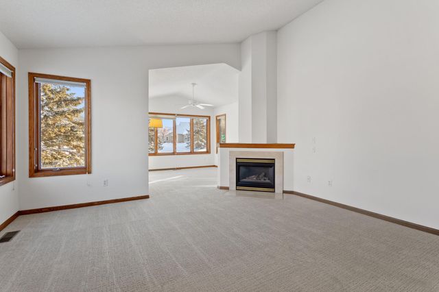 10720 57th Place N 1, Plymouth, MN 55442