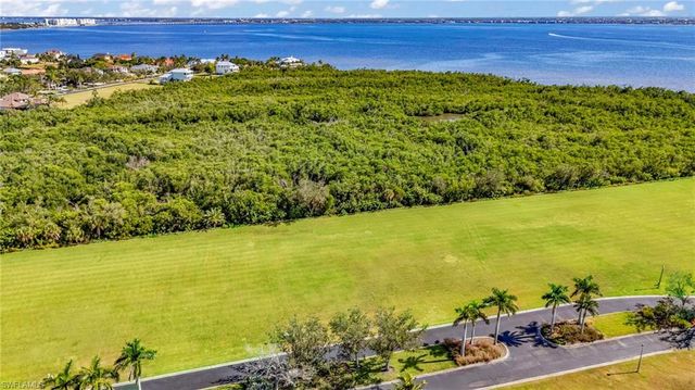 4661 Grassy Point BLVD, Port Charlotte, FL 33952