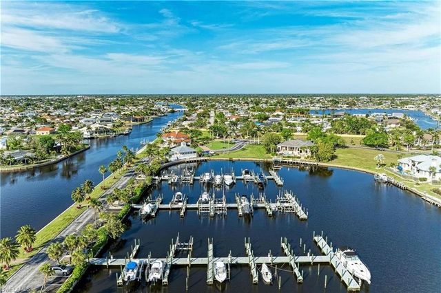 4661 Grassy Point BLVD, Port Charlotte, FL 33952