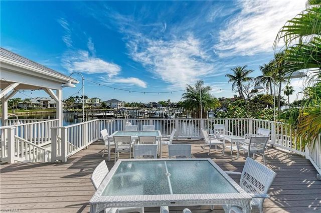 4661 Grassy Point BLVD, Port Charlotte, FL 33952