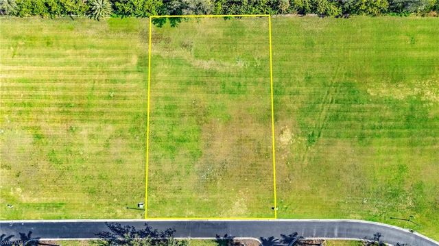 4661 Grassy Point BLVD, Port Charlotte, FL 33952