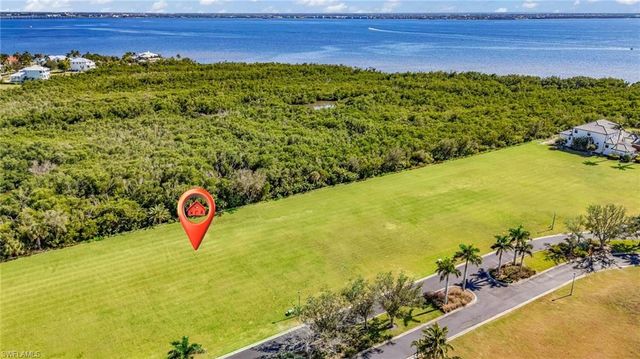 4661 Grassy Point BLVD, Port Charlotte, FL 33952