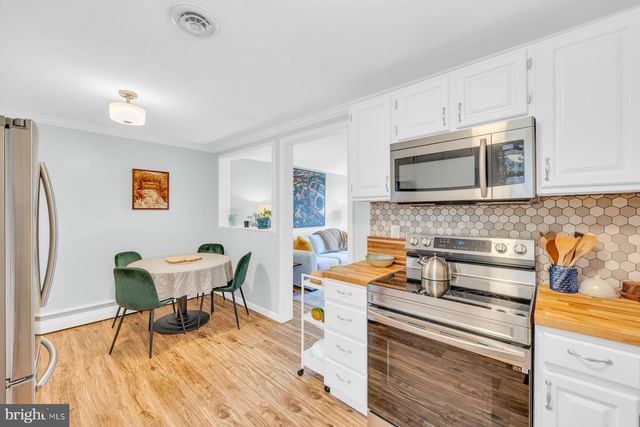 7729 CARTER RD, Sykesville, MD 21784