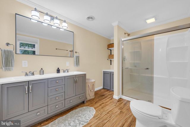 7729 CARTER RD, Sykesville, MD 21784