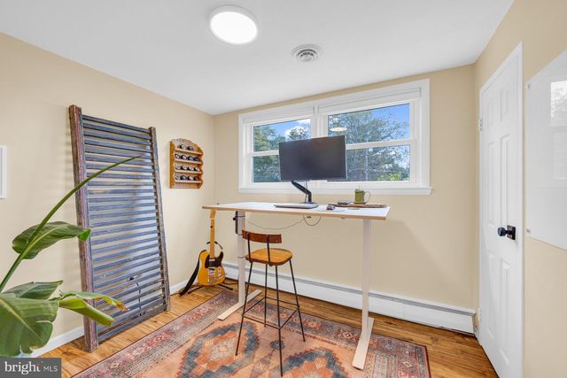 7729 CARTER RD, Sykesville, MD 21784