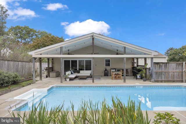 7729 CARTER RD, Sykesville, MD 21784