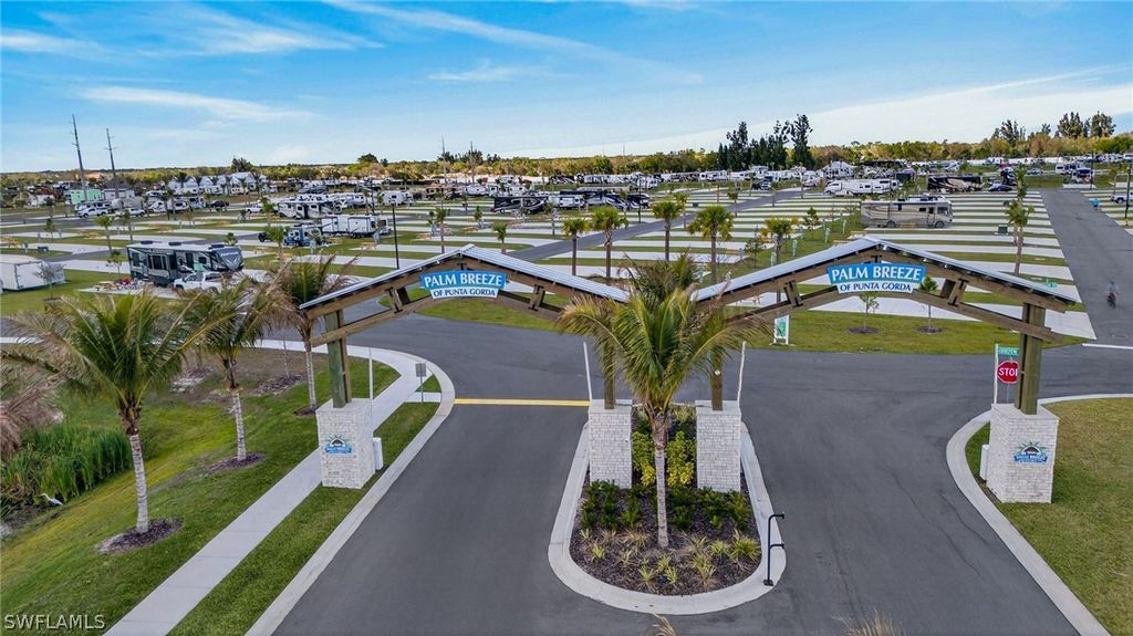 253 Horizon RD, Punta Gorda, FL 33982