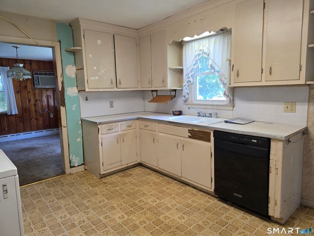 18 Bullard Road, Franklin, CT 06254
