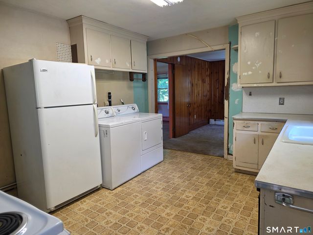 18 Bullard Road, Franklin, CT 06254