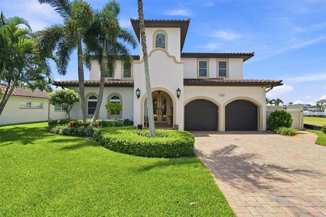 11220 8TH STREET E, Treasure Island, FL 33706