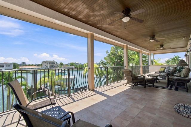 11220 8TH STREET E, Treasure Island, FL 33706