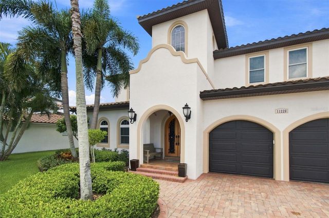 11220 8TH STREET E, Treasure Island, FL 33706