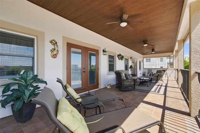 11220 8TH STREET E, Treasure Island, FL 33706