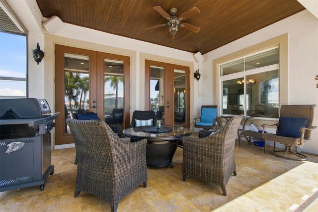 11220 8TH STREET E, Treasure Island, FL 33706