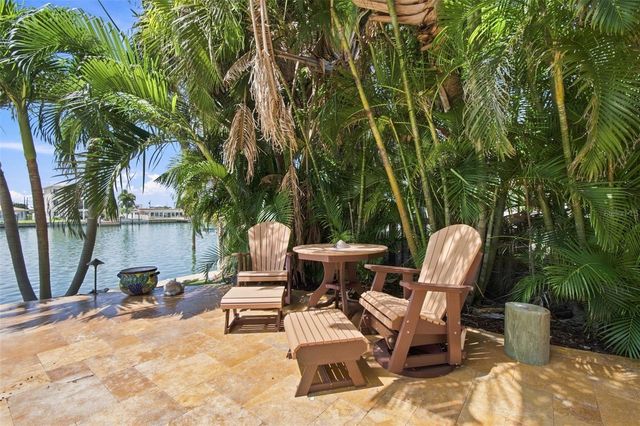 11220 8TH STREET E, Treasure Island, FL 33706