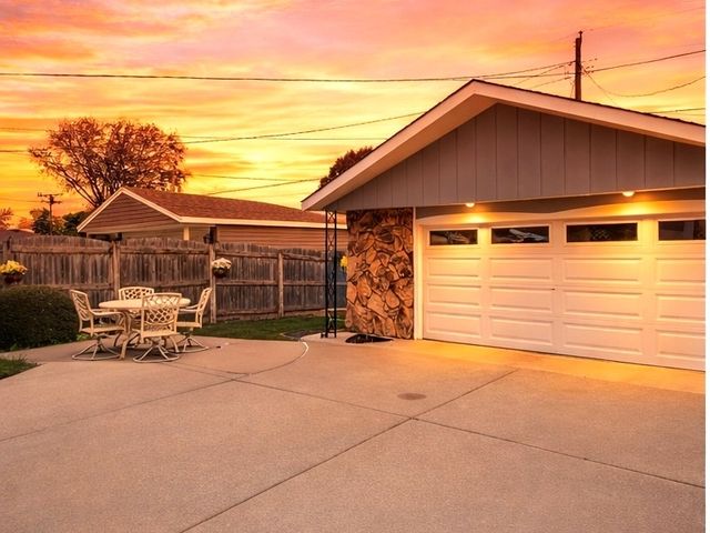 3631 Elder Lane, Franklin Park, IL 60131