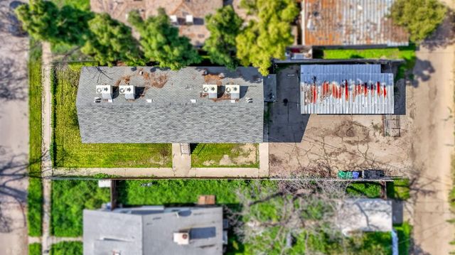 2311 E White Avenue, Fresno, CA 93701