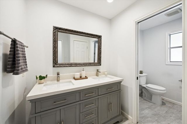 7614 Braesview Lane, Houston, TX 77071