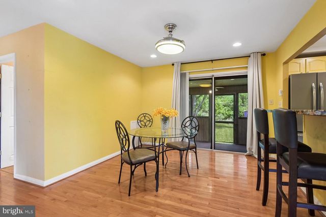 6822 FOX MEADOW RD, Baltimore, MD 21207