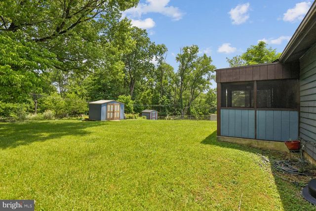6822 FOX MEADOW RD, Baltimore, MD 21207