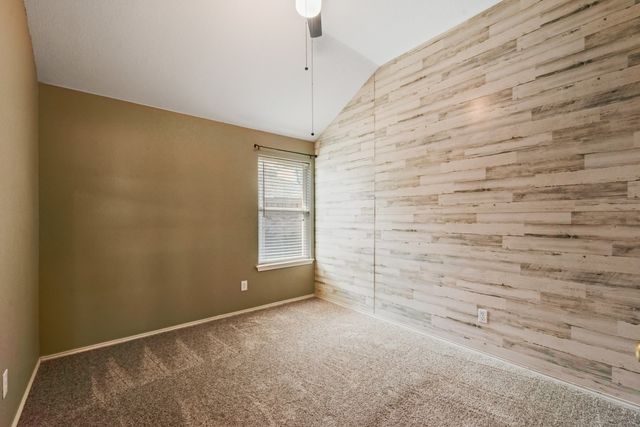 104 Goldeneye Lane, Fort Worth, TX 76120
