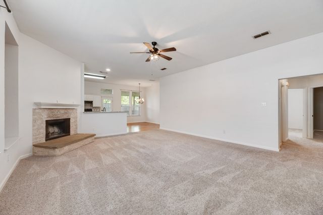 104 Goldeneye Lane, Fort Worth, TX 76120