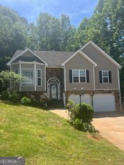 2008 Queensbury Drive, Acworth, GA 30102