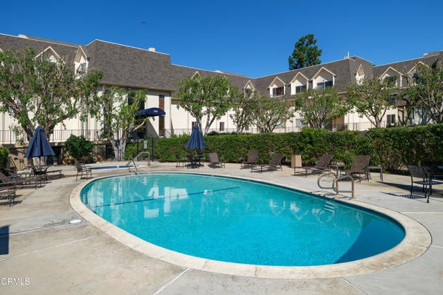 2385 Roscomare Road F8, Los Angeles, CA 90077