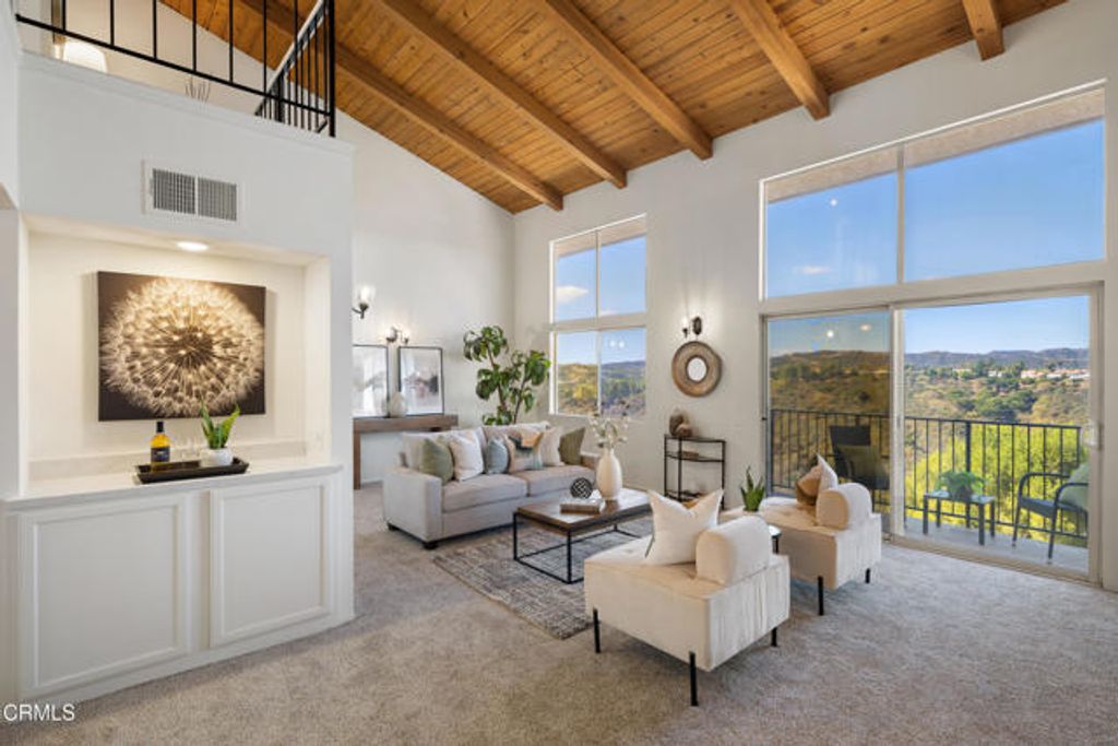 2385 Roscomare Road F8, Los Angeles, CA 90077