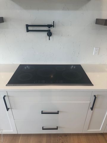 57192 Meadowridge Drive, Washington Township, MI 48094