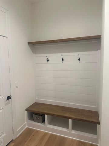 57192 Meadowridge Drive, Washington Township, MI 48094