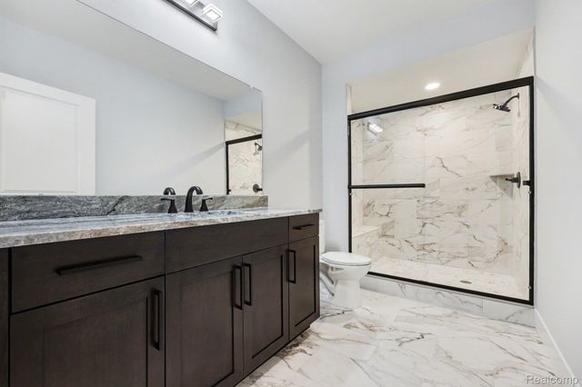 57192 Meadowridge Drive, Washington Township, MI 48094