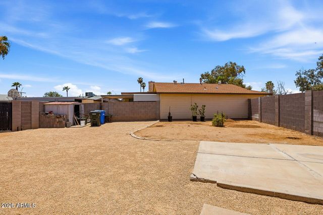 13822 N 47th Avenue, Glendale, AZ 85306