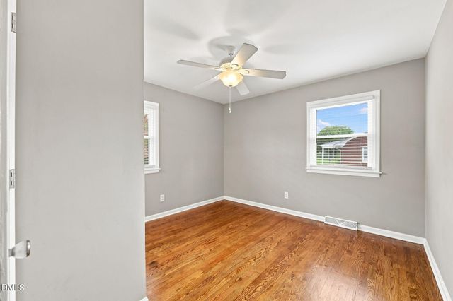 5413 S Nc 49 Highway, Burlington, NC 27215
