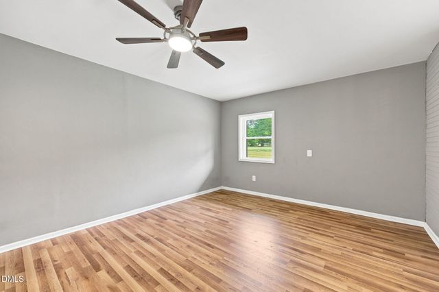 5413 S Nc 49 Highway, Burlington, NC 27215