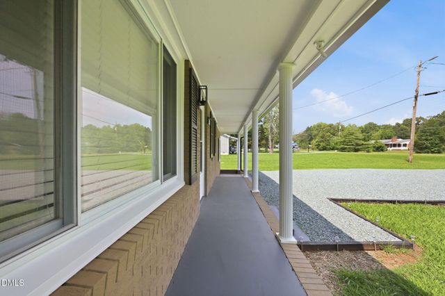5413 S Nc 49 Highway, Burlington, NC 27215