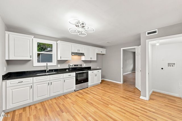 5413 S Nc 49 Highway, Burlington, NC 27215