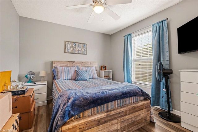 104 Cushwa Court, Thomasville, NC 27360