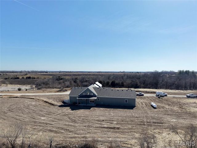 11392 Green Acres Trail, Hannibal, MO 63401