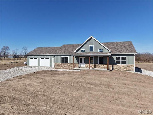 11392 Green Acres Trail, Hannibal, MO 63401