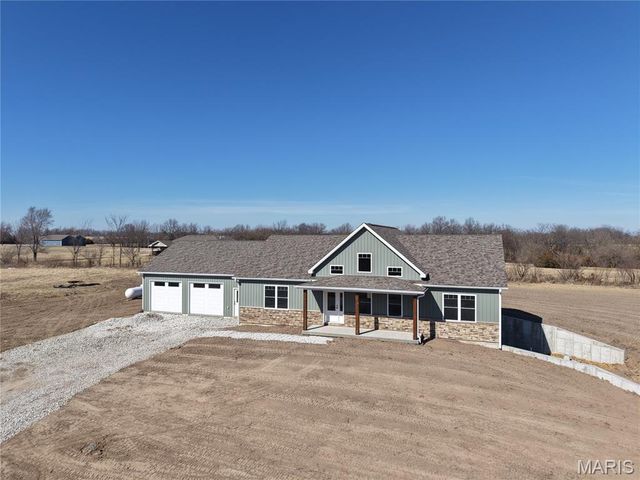 11392 Green Acres Trail, Hannibal, MO 63401