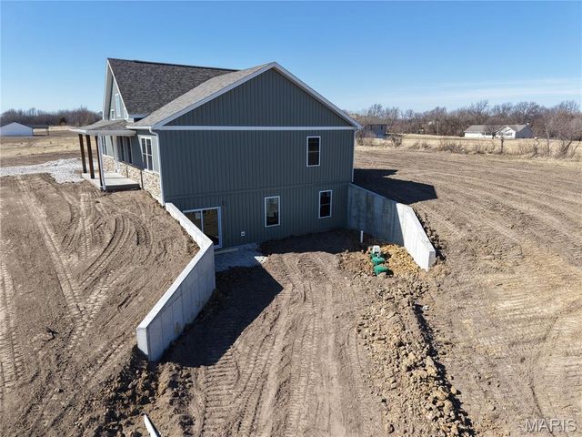 11392 Green Acres Trail, Hannibal, MO 63401