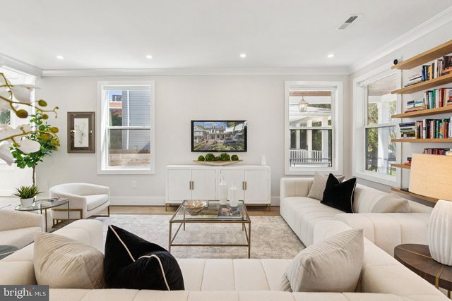 1207 DELAFIELD PL NW, Washington, DC 20011