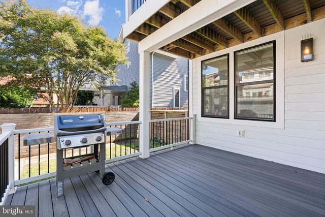 1207 DELAFIELD PL NW, Washington, DC 20011