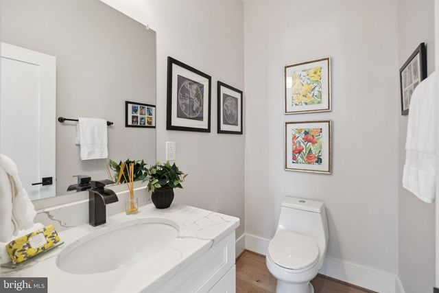 1207 DELAFIELD PL NW, Washington, DC 20011