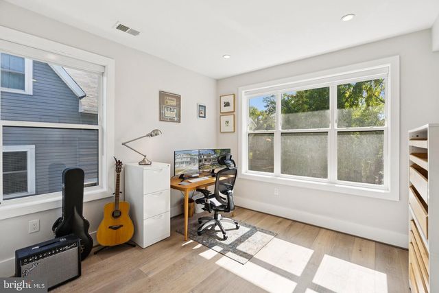 1207 DELAFIELD PL NW, Washington, DC 20011