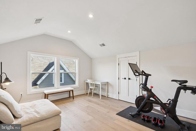 1207 DELAFIELD PL NW, Washington, DC 20011