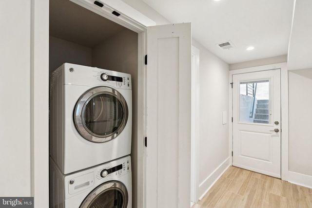 1207 DELAFIELD PL NW, Washington, DC 20011