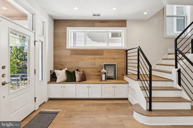 1207 DELAFIELD PL NW, Washington, DC 20011